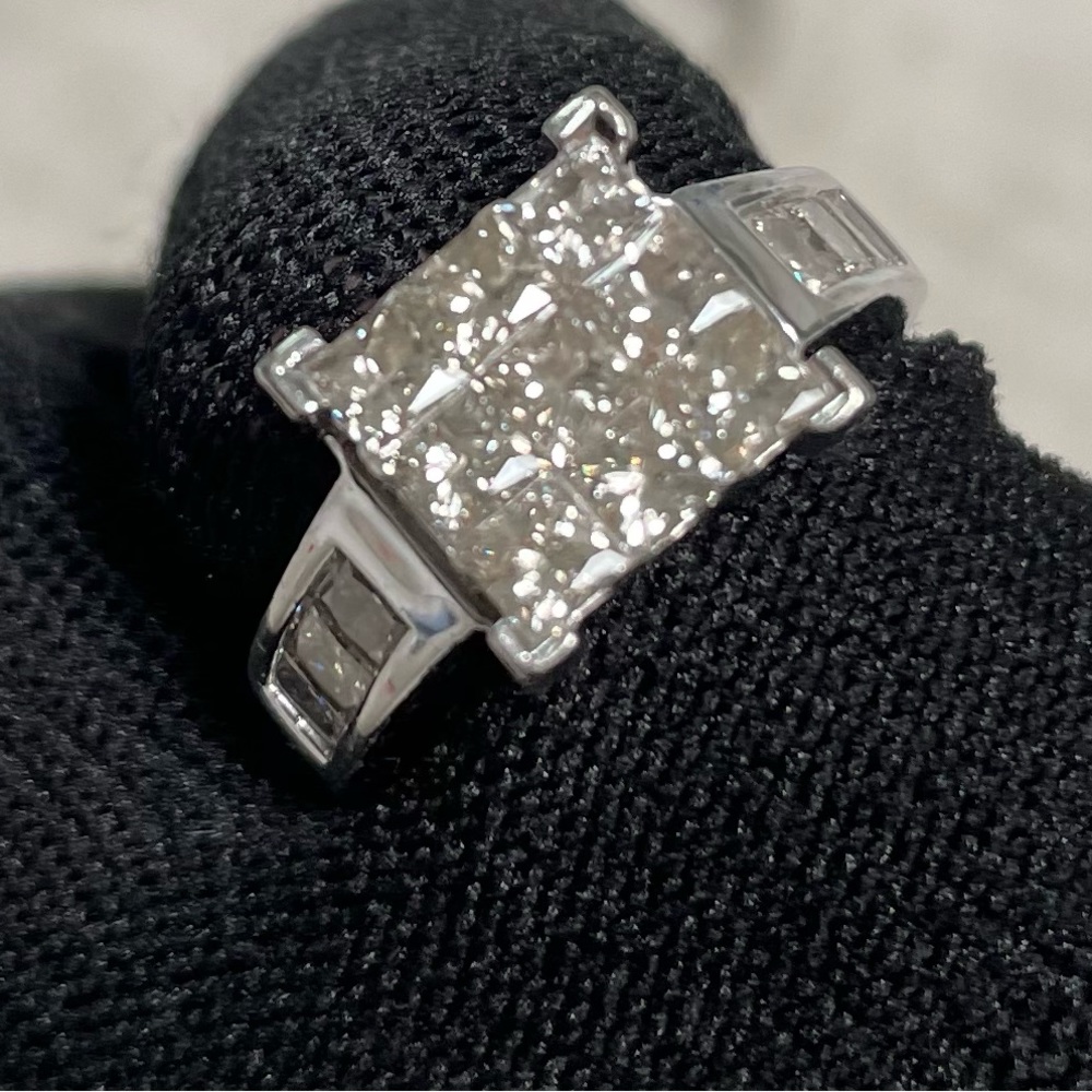 Multi stone Princess-cut Diamond Engagement set  size 6 price non negotiable.